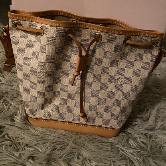 Louis Vuitton Noe BB - Picture 1 of 8